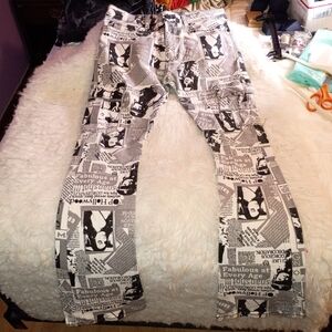 Jeans Newspaper Theme 💕 Golden